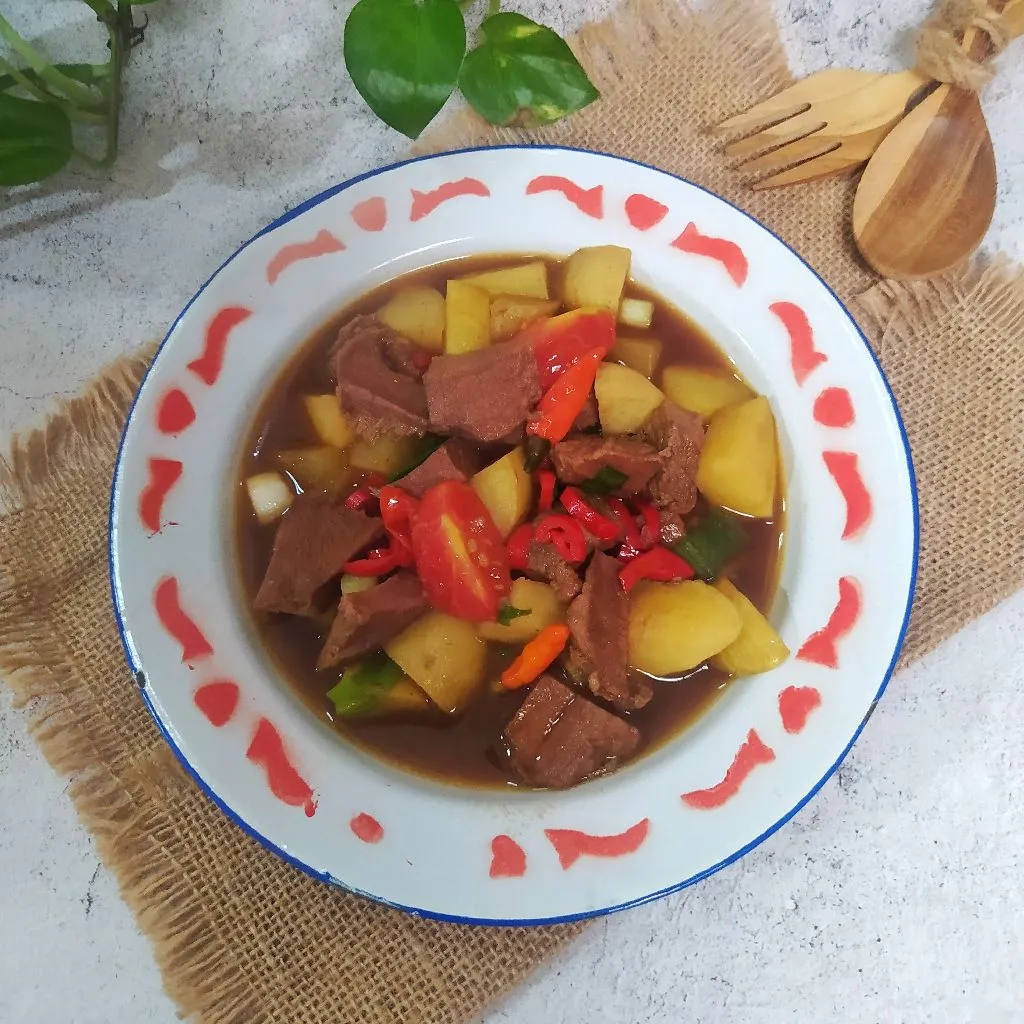 Semur Daging Kentang