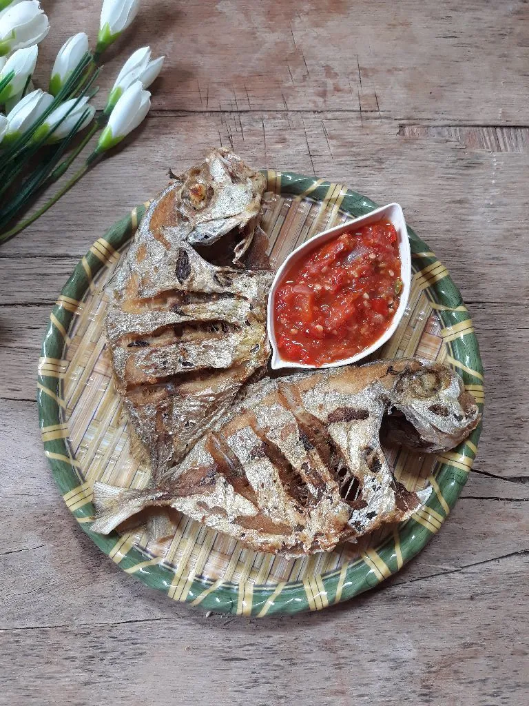 Resep Ikan Salmon Bumbu Tomat Kaya Rasa