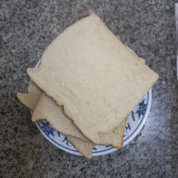 Siapkan roti tawar