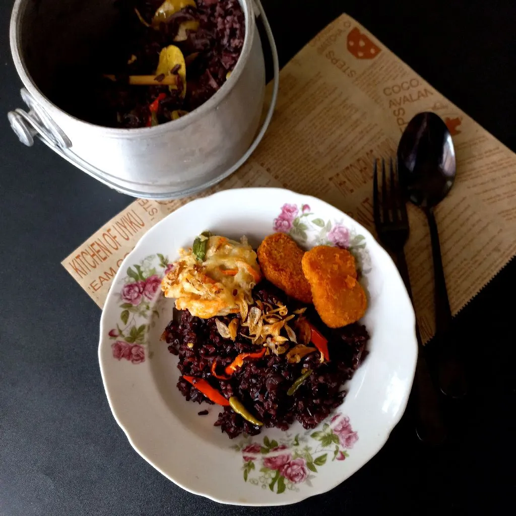 Nasi Liwet Beras Hitam