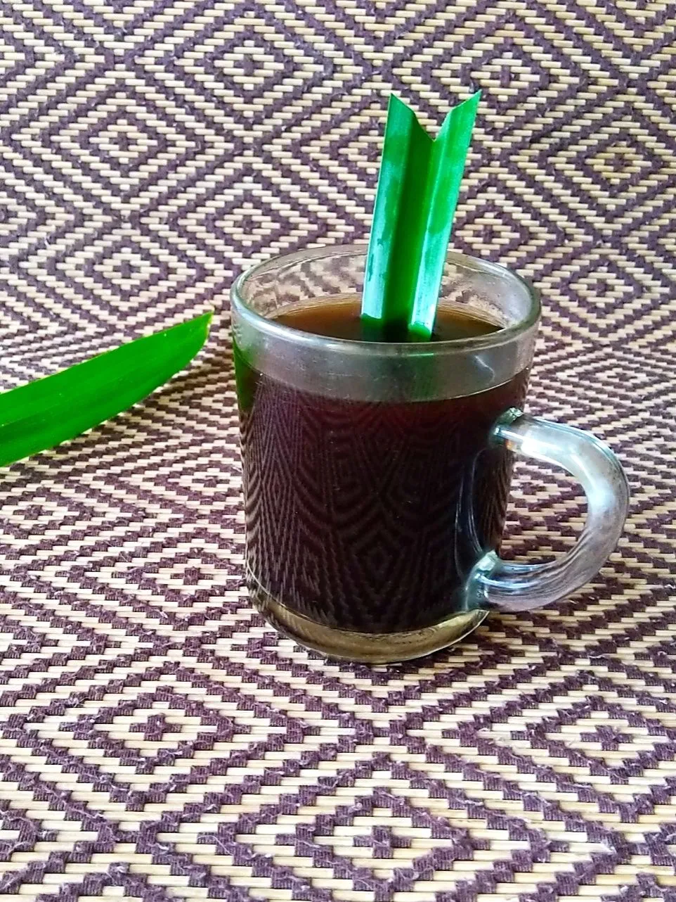 Kopi Hitam Pandan