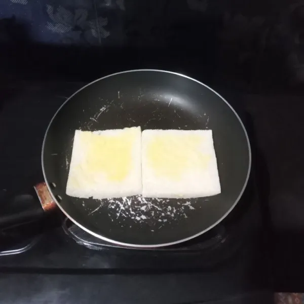 Lalu panggang hingga kecoklatan.