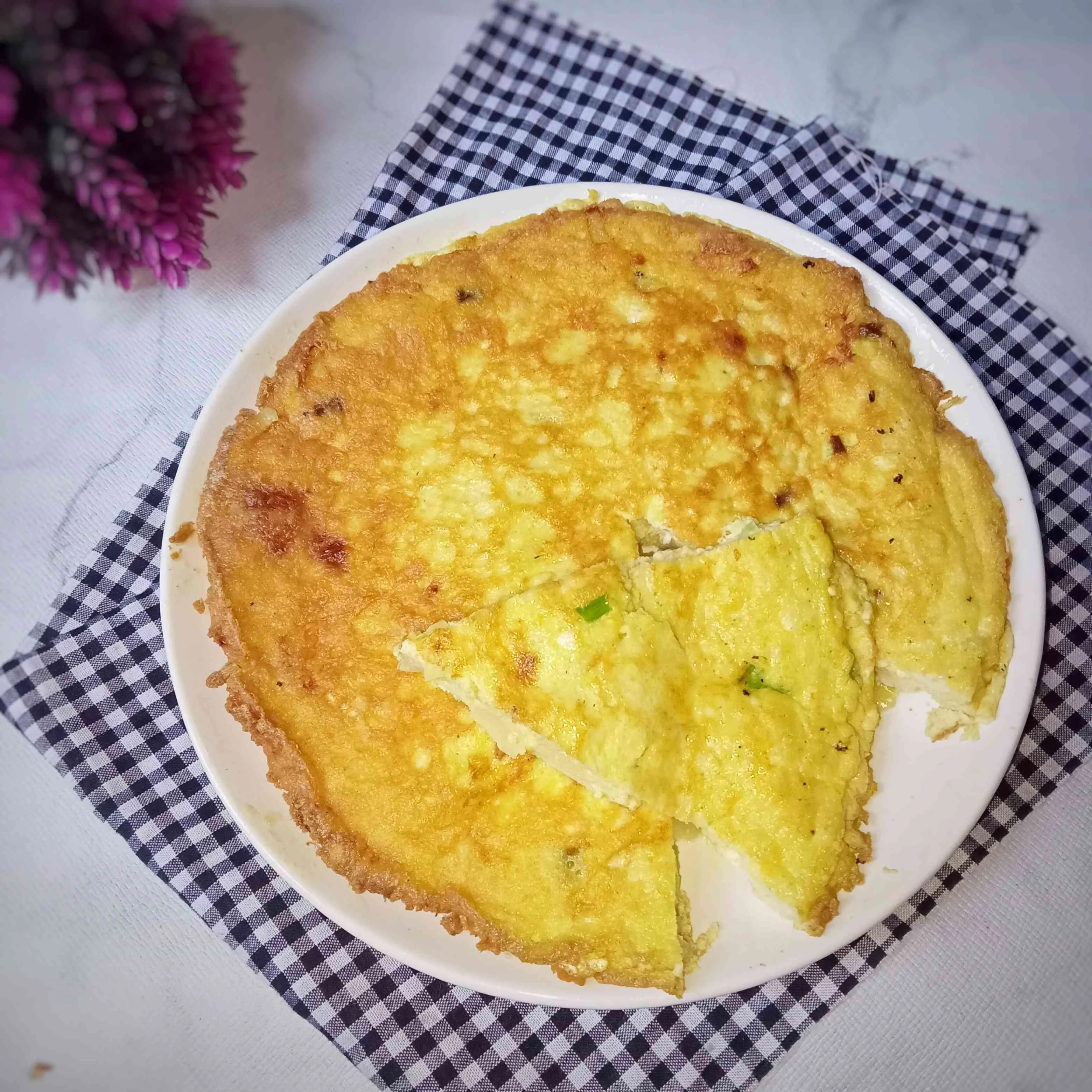 Omelet Tahu Bawang Bombay