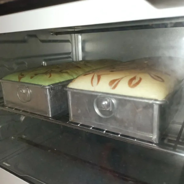 Prehead oven 20 menit. Panggang dalam suhu 170° selama 35 menit api atas bawah. Sesuaikan oven masing-masing.