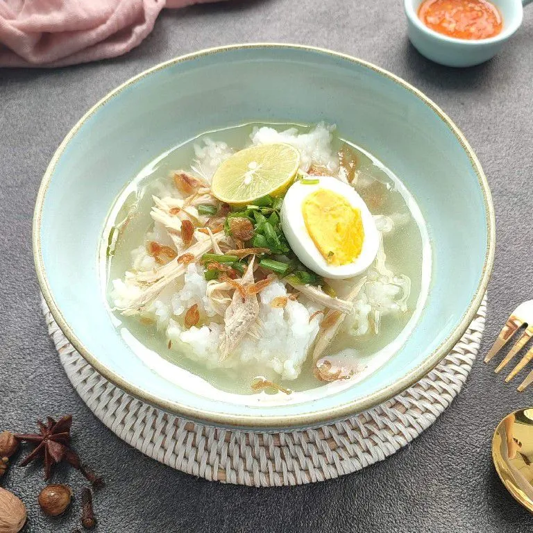 Sop Ayam Suwir Rempah