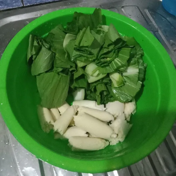 Siapkan sayuran.