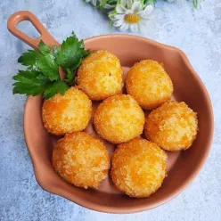 Bola-Bola Kentang Keju (Snack Mpasi)