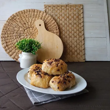 Bolen Pisang Keju Meses