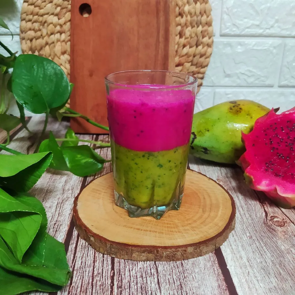 Smoothies Naga Mangga Pokcoy