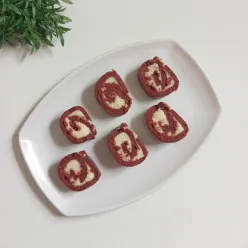 Oreo gulung red velvet