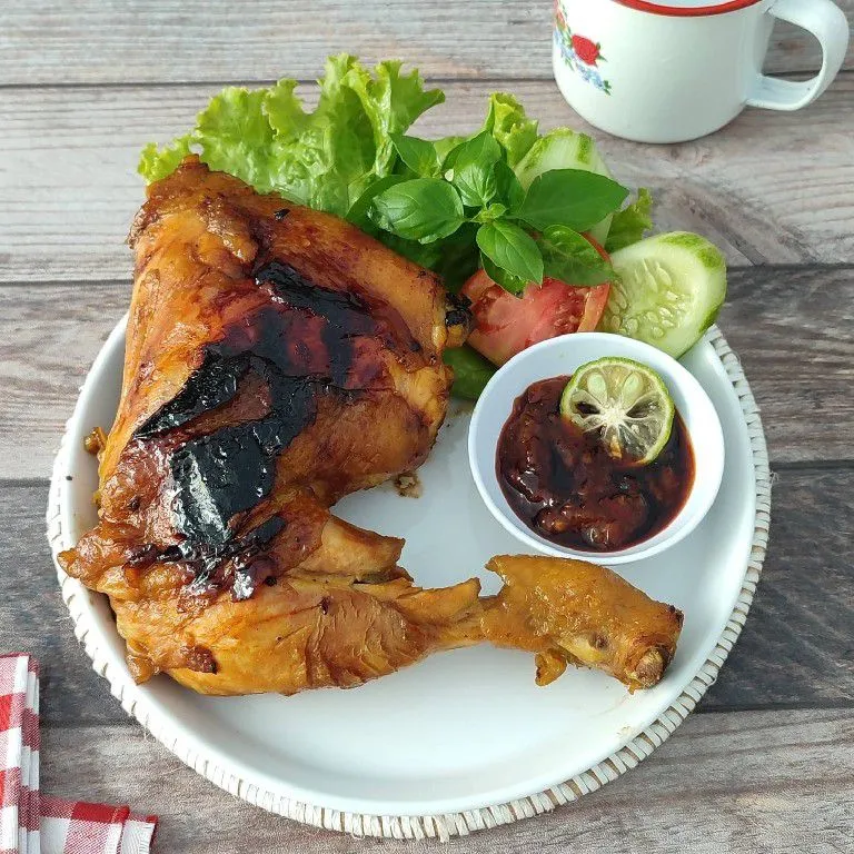 Resep Ayam Bakar Solo Sambal Kecap Terasi Sederhana Rumahan Di Yummy App