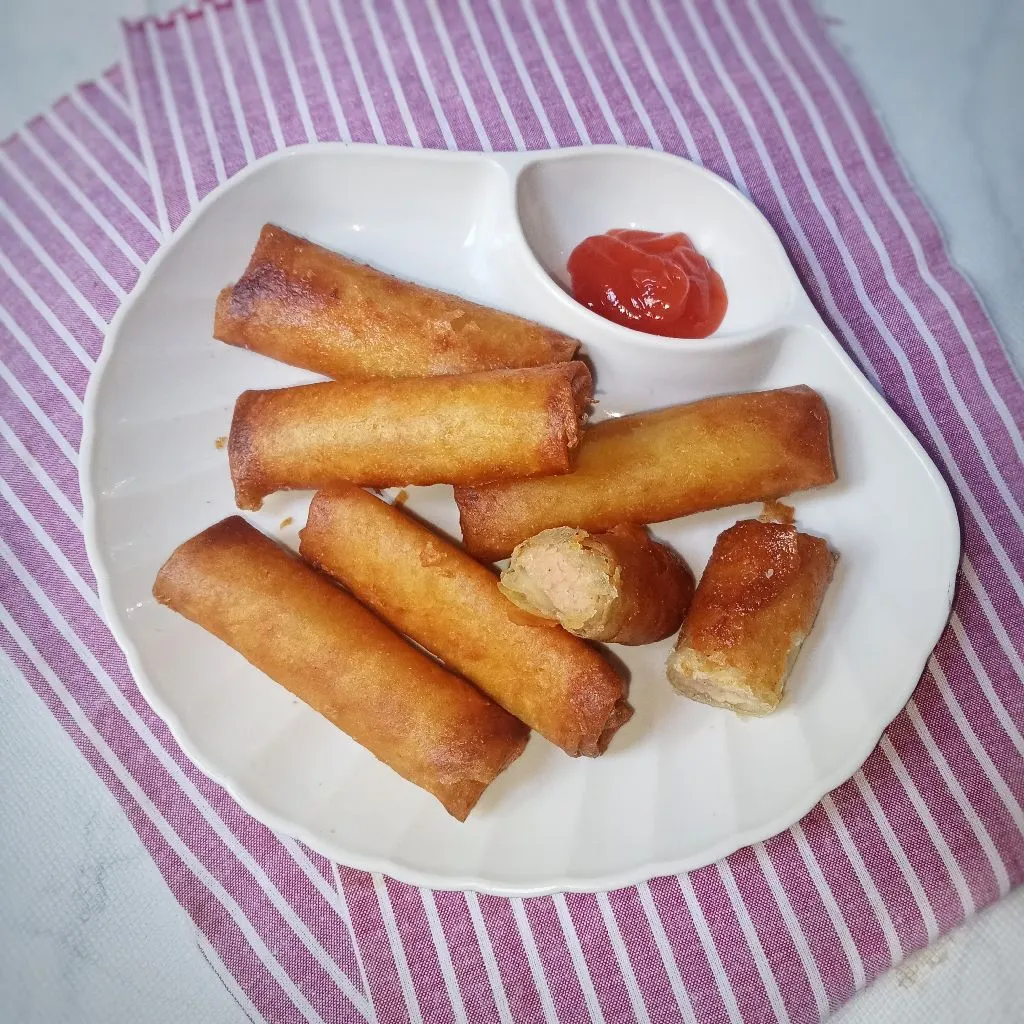 Lumpia Sosis Keju