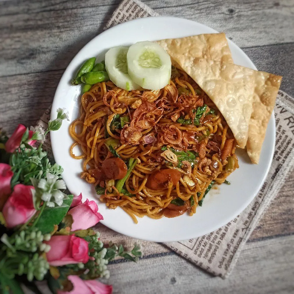 Mie Goreng Bumbu Rendang