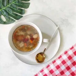 Collagen Dessert (Peach Gum Dessert)