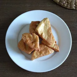 Tahu Goreng Bumbu Bawang Putih