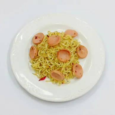 Aglio Olio Sausage Noodles