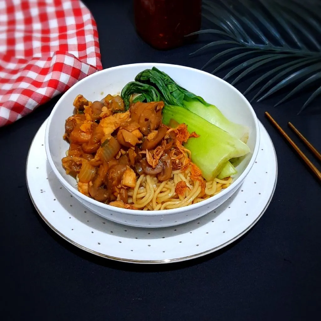 Mie Jamur Saus Tiram