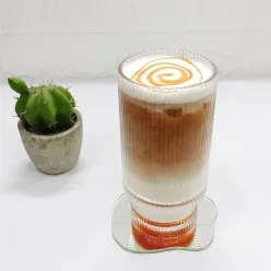Iced Caramel Macchiato ☕