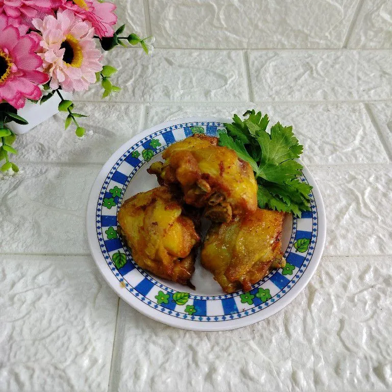 Ayam Goreng Bumbu Jangkep