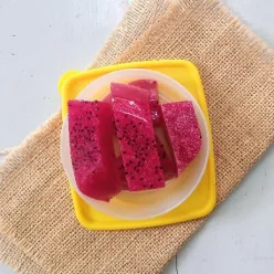 Puding Buah Naga