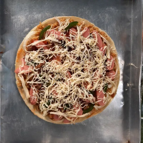 Taburi dengan keju leleh lalu oven.