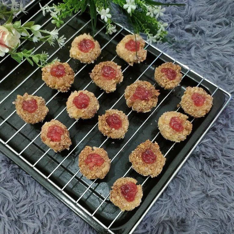 Strawberry Thumbprint Cookies