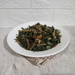 Tumis Daun Singkong dan Teri