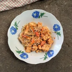 Tumis Tahu Kecambah Pedas