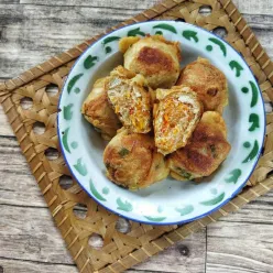 Tahu Isi Bihun Pedas
