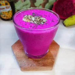 Smoothies Buah Naga Pisang