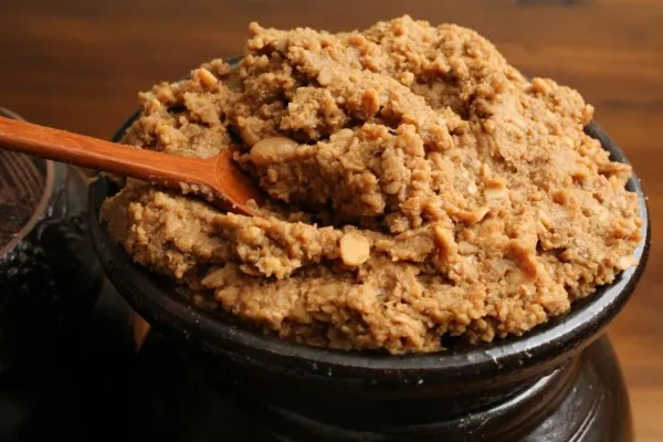 8. Doenjang