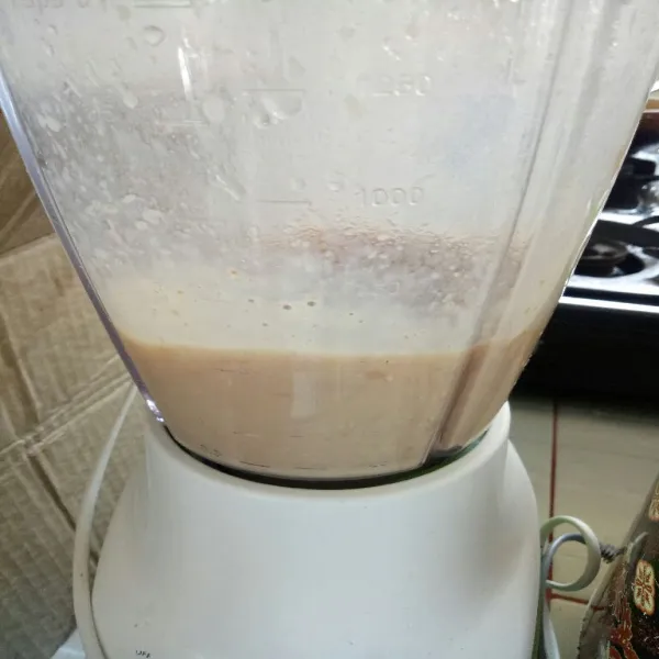 Blender sampai halus.