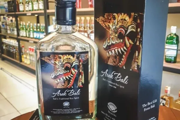 4. Arak Bali