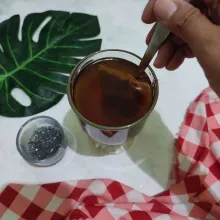 Aduk hingga tercampur rata dan gula larut.