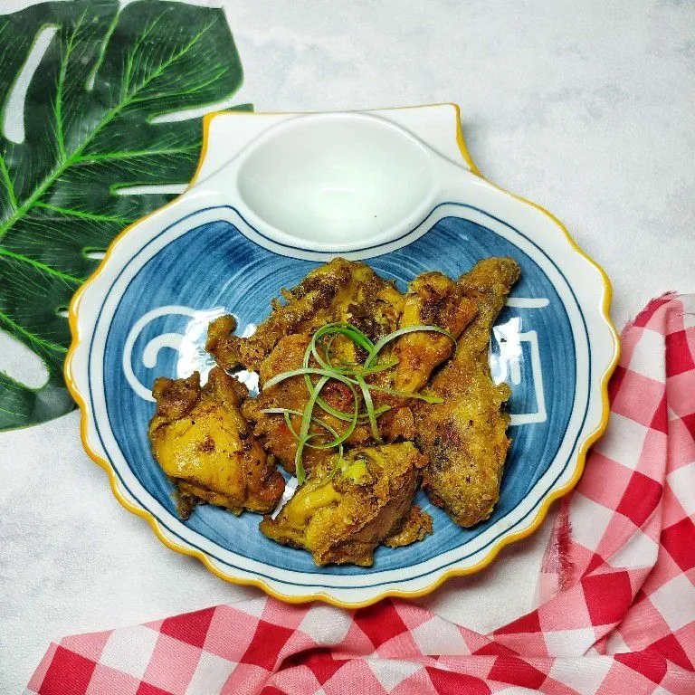 Ayam Goreng Balur Telur