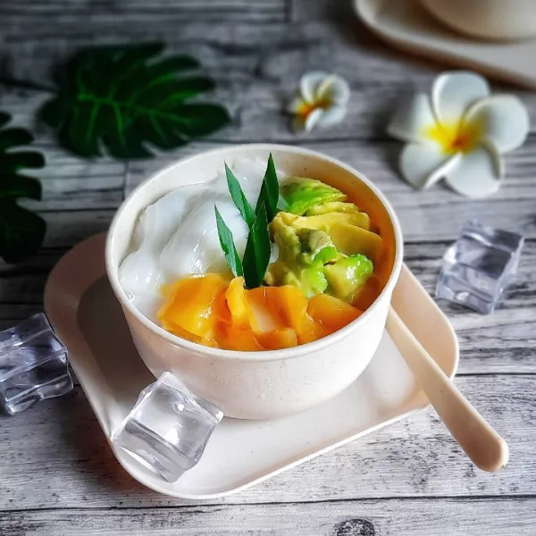 Es teler siap di nikmati,asli enak banget dan creamy... Yummy.