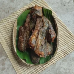 Lele Goreng Kemiri