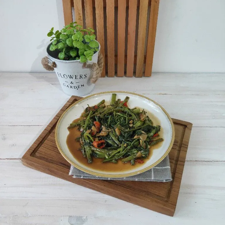 Cah Kangkung Bumbu Terasi