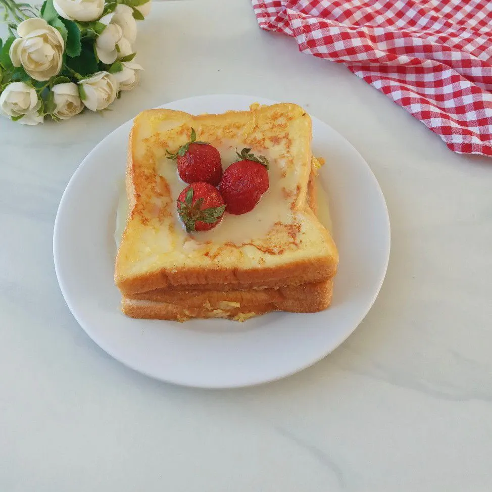 Strawberry Cheese French Toast