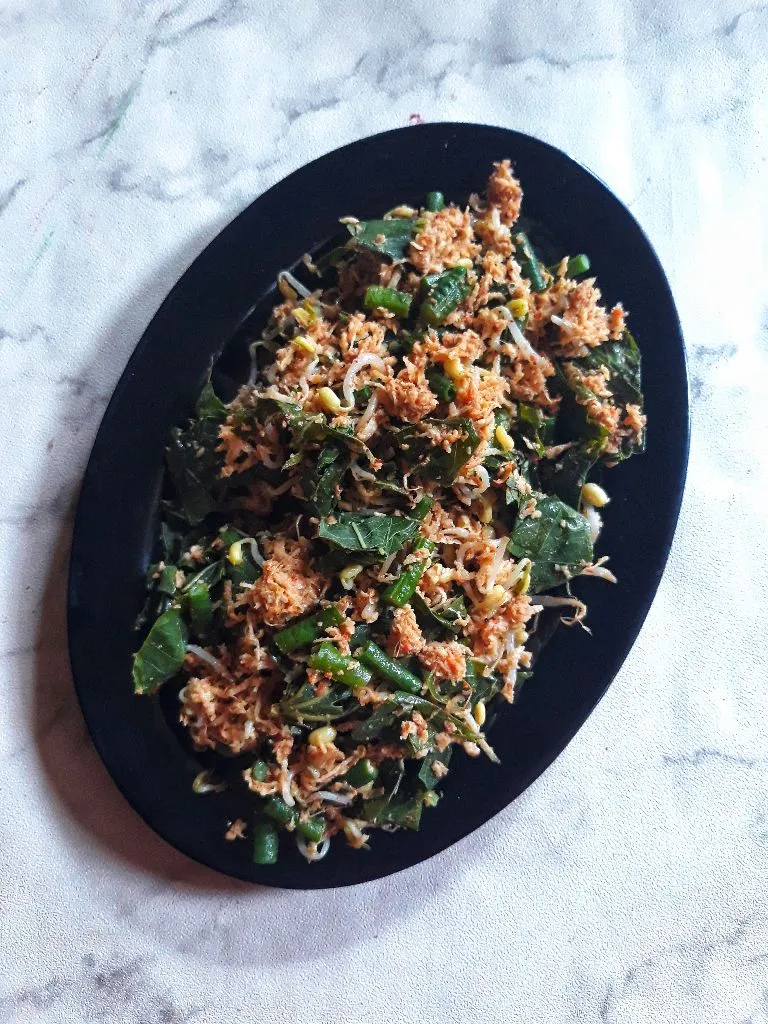 Resep Urap Nasi Tumpeng Sederhana Rumahan dari Bunda Aqlan