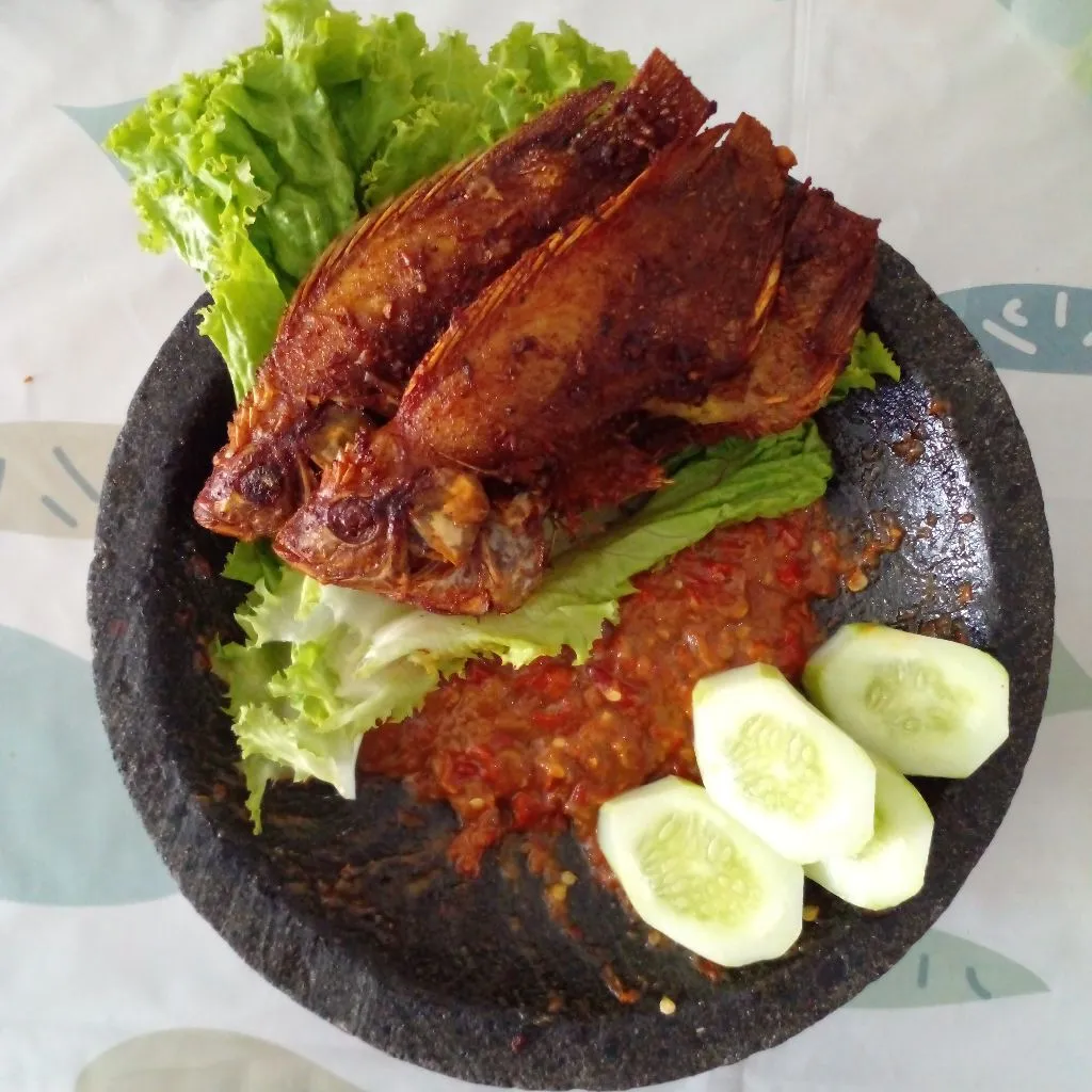 Lalapan Ikan Nila