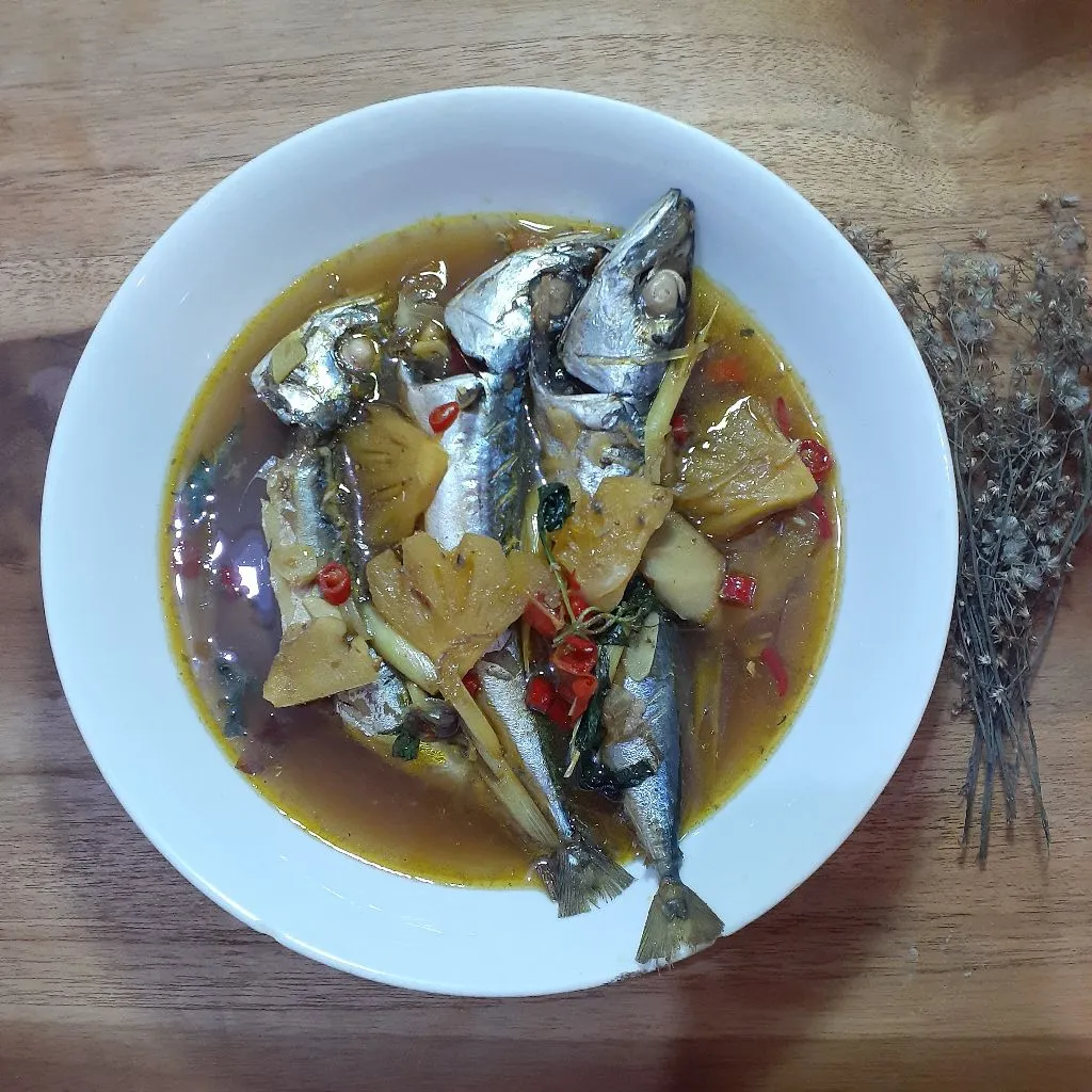 Pindang Ikan Bumbu Iris