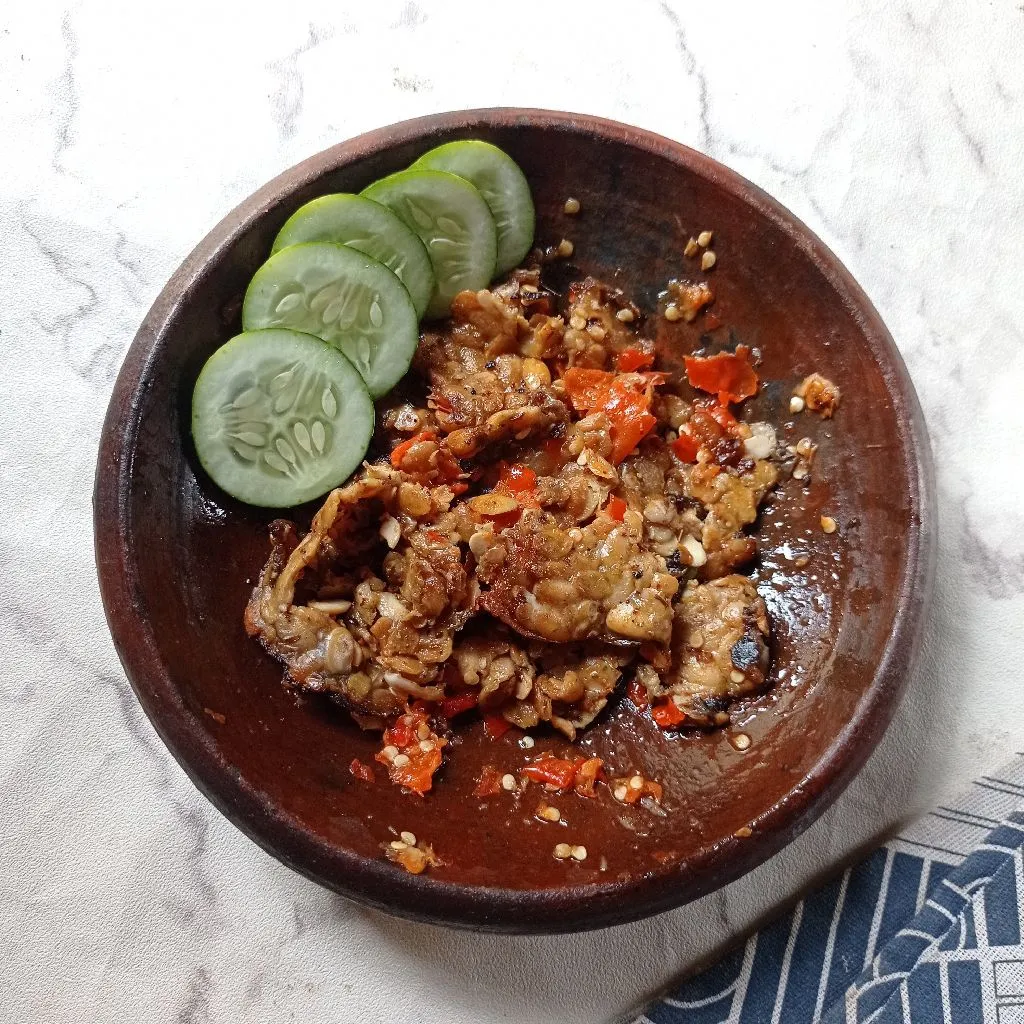 Tempe Penyet Sambal Bawang