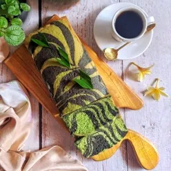 Zebra Pandan Butter Cake