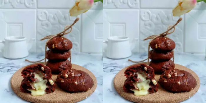 17. Dough Soft Cookies Red Velvet