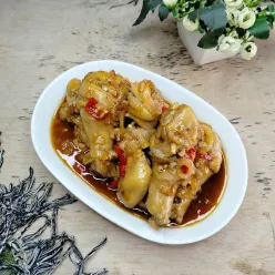Paha Ayam Saus Inggris