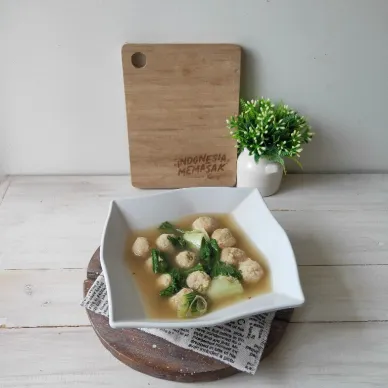 Kuah Caisim Bakso Ayam Wortel