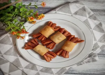 Sosis Pangsit Goreng