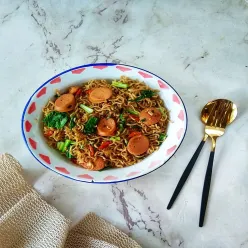 Mie Goreng Sosis