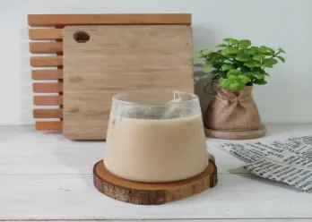 Condensed Milk Tea Pandan